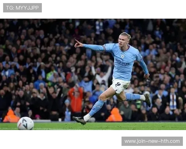 哈兰德两连击补射险些扩大比分,力挽狂澜