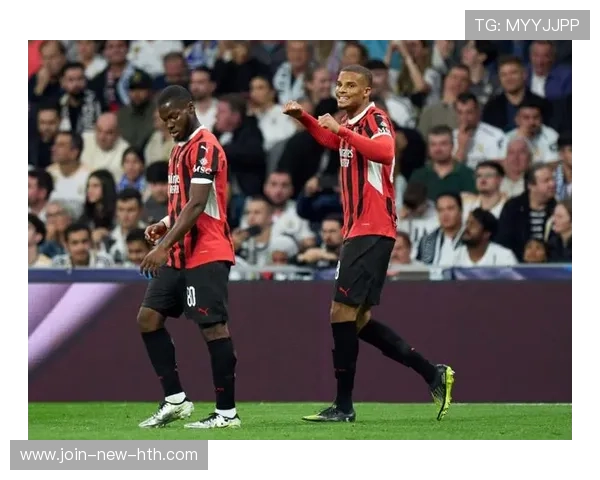 米兰定位球再现威力，红黑军团稳固榜首